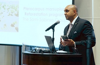 Projekt zalesiania, realizowany przez spółkę Sabinsa zdobywa Nagrodę Redakcji dla Inicjatywy branżowej roku. Pan Shaheen Majeed, Prezes Zarządu Sabinsa na całym świecie, w bezpośredniej rozmowie z Nutra Ingredients USA. 